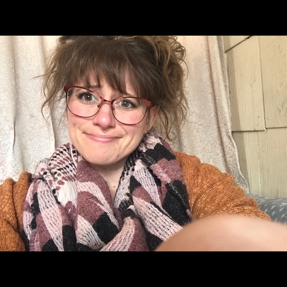 Meet your Posher, Penny - Picture 11 of 14